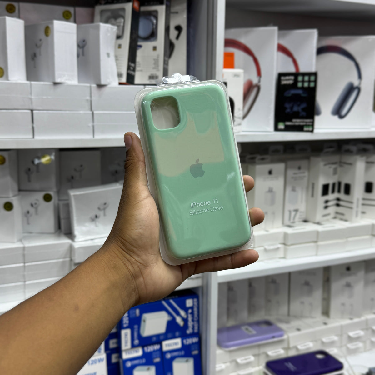 iPhone 11