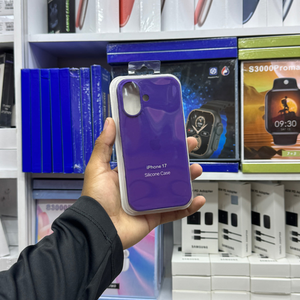 iPhone 17